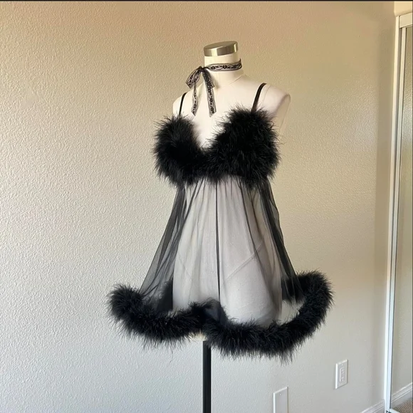 Frederick's of Hollywood Black Sheer Babydoll - Picture 2 of 4